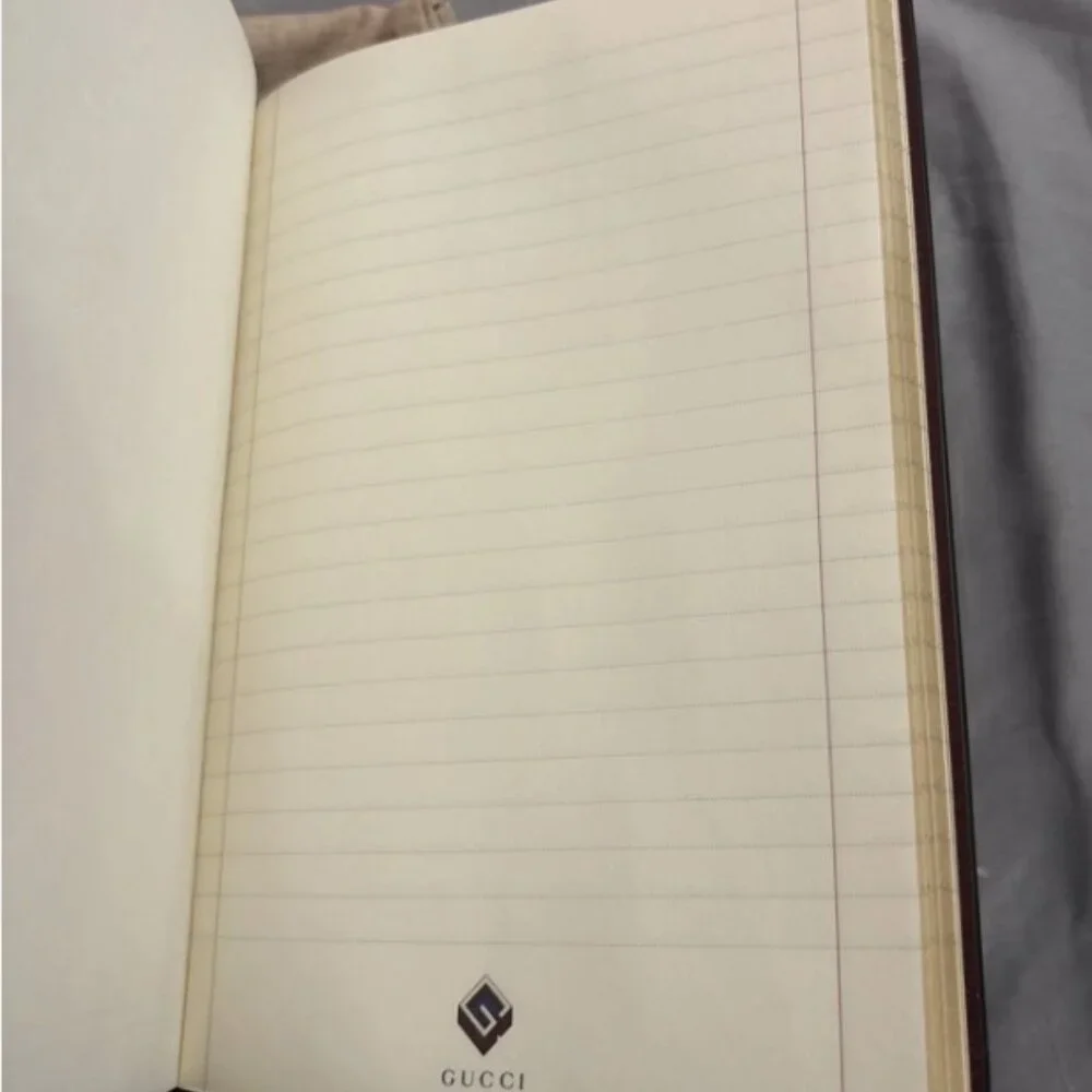 Gucci Geometric G Notebook - Picture 2 of 3